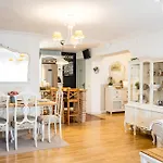 Miel Y Canela Landhaus